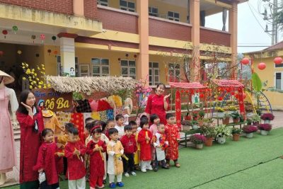 Lớp C3 Trường mầm non Hợp Lý vui xuân